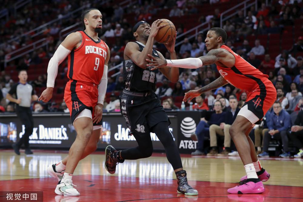 防守反击 防守反击